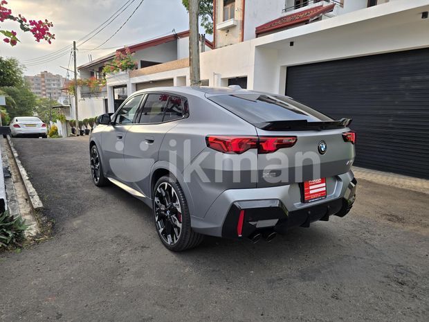 BMW X2 M35i Coupe SUV 2025 - Image 4